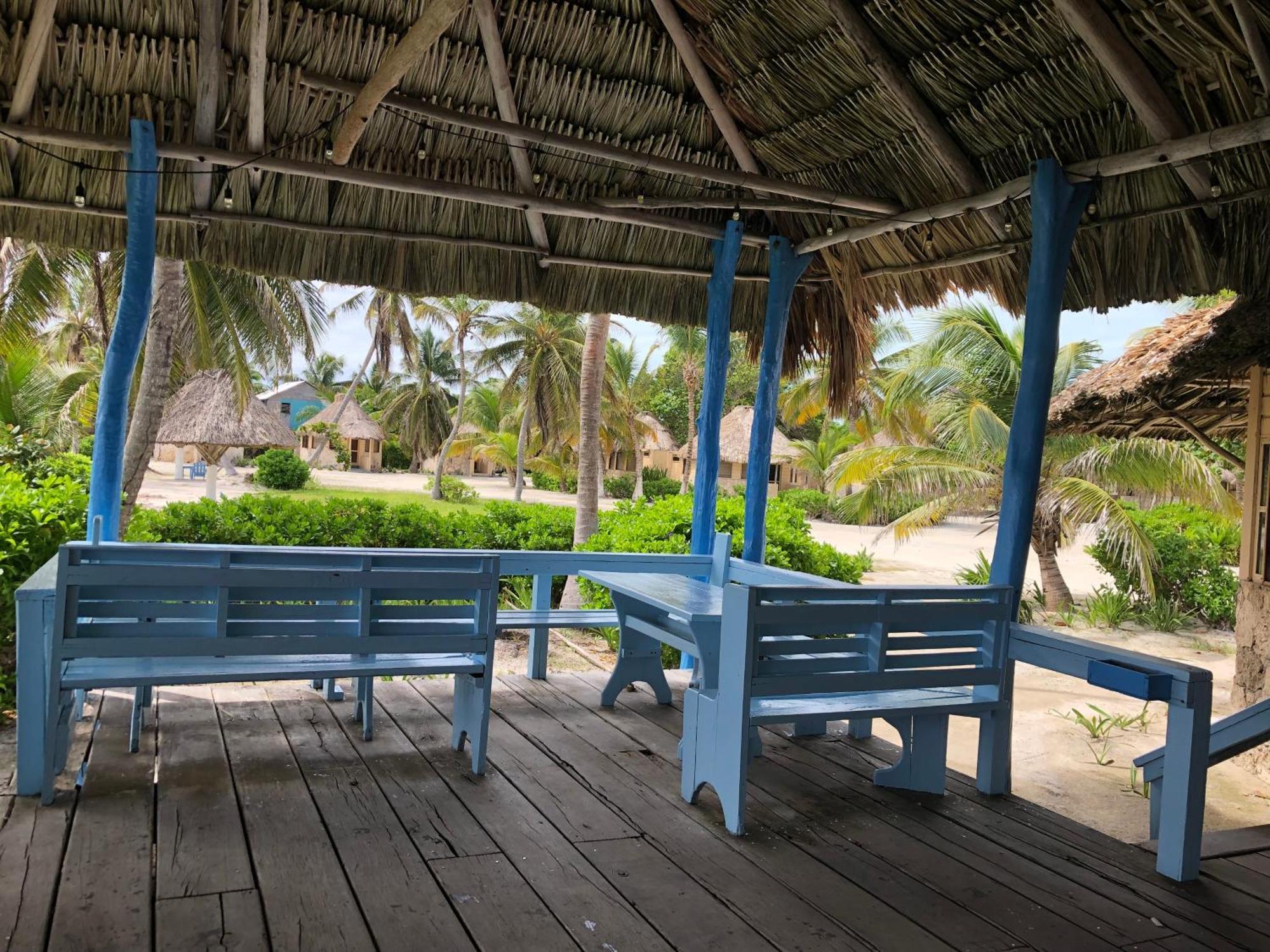 Costa De Cocos Hotel Xcalak Exterior photo